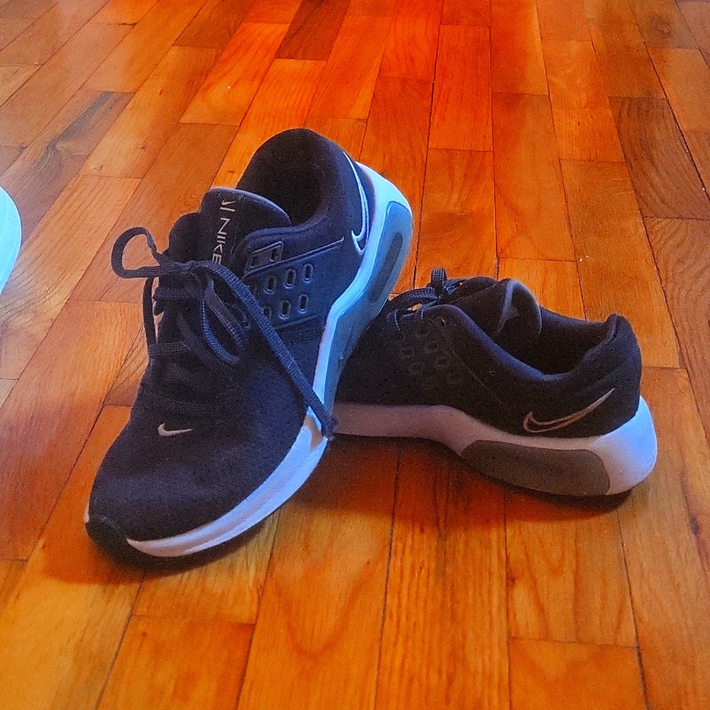 Nike Shoes Size 6.5